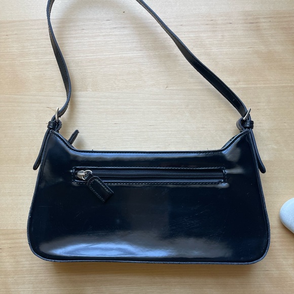 Colorblock Patent Leather Baguette Shoulder Bag - Picture 6 of 14